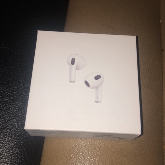 AirPod Generation 3 - Picture 3 of 3